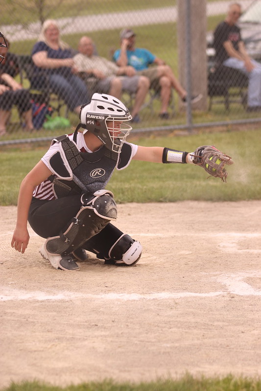 Ravens Softball comes up with another SEISC conference road win